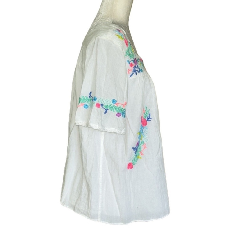 Lilly Pulitzer Tamryn White Embroidered Scalloped Crochet Lace Trimmed Top - Picture 8 of 9